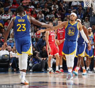 向重视中场 向重视中场